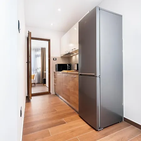 Mon Maison Sanja Apartament *