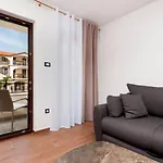 شقة Mon Maison Sanja *
