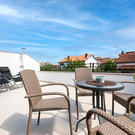 Sanja-new Renovated Apartment
