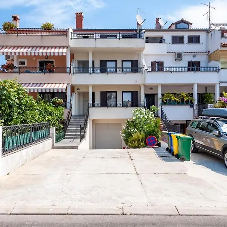 Sanja-new Renovated Apartment Rovinj
