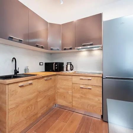 Sanja-new Renovated Apartment