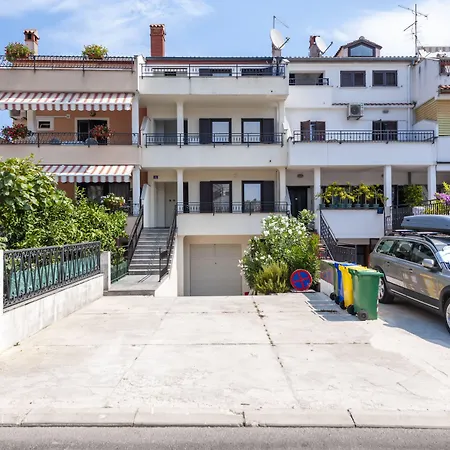 Mon Maison Sanja Apartman *